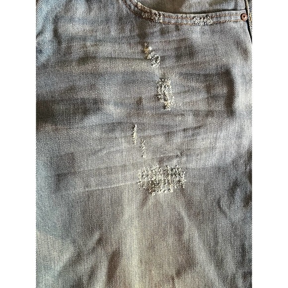 GAP 32 Petite Womens Jeans light wash distressed - Picture 5 of 10